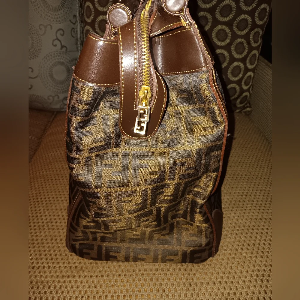 Fendi FF Ultra Rare Vintage Zucca Print Travel Bag - Picture 3 of 7